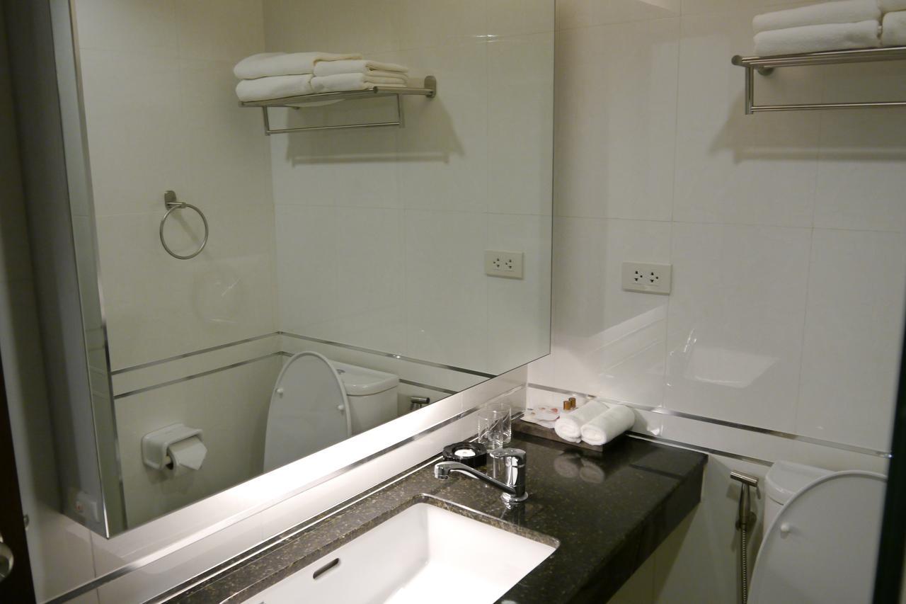 צ'איאפום Lertnimit Hotel מראה חיצוני תמונה