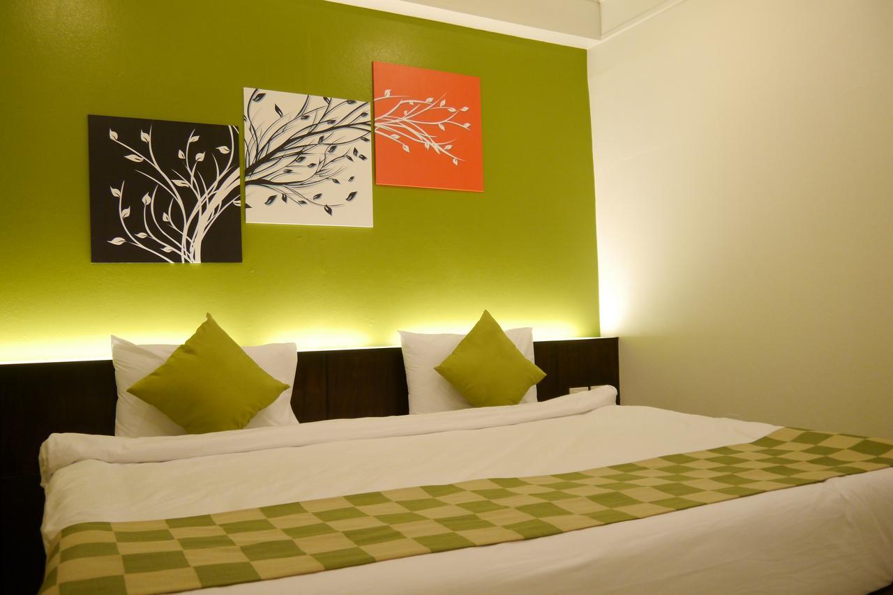 צ'איאפום Lertnimit Hotel מראה חיצוני תמונה
