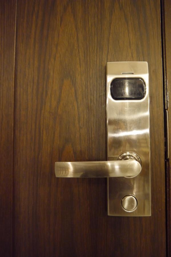 צ'איאפום Lertnimit Hotel מראה חיצוני תמונה