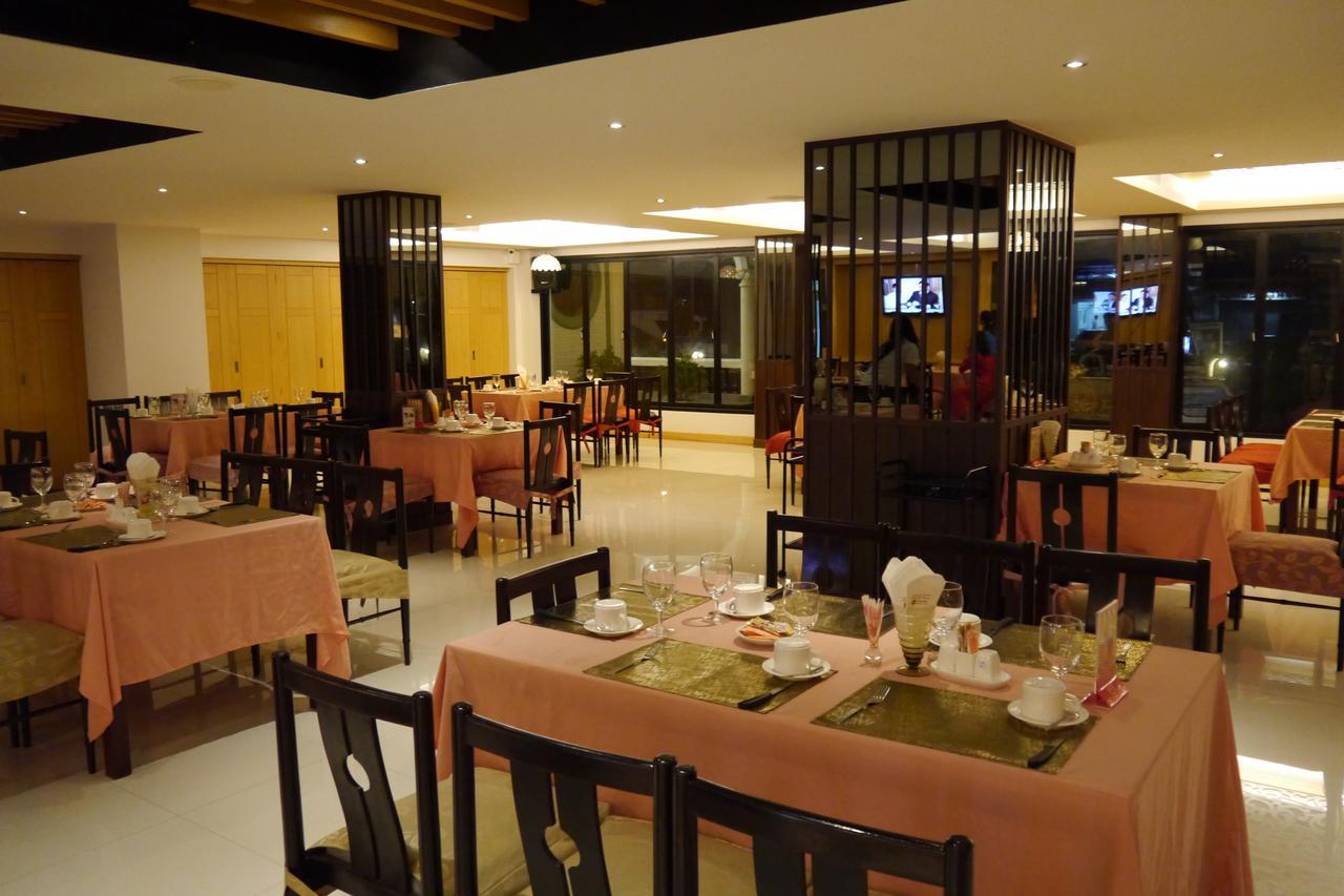 צ'איאפום Lertnimit Hotel מראה חיצוני תמונה